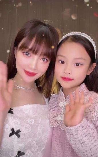 爆料日常女孩视频大全在线观看,热门视频大全在线观看攻略